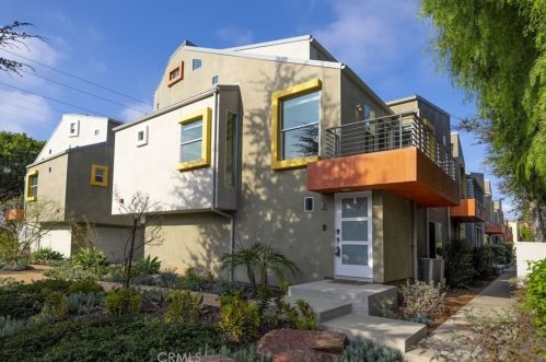 1807 16th St, Santa Monica, CA 90404-4403