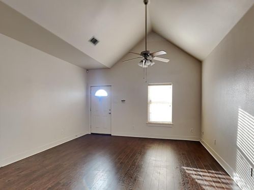 2807 Wayside Ave, Fort Worth TX  76110-2815 exterior