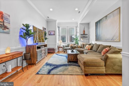 1019 19 St, Philadelphia PA  19146-2938 exterior