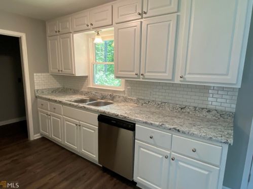 748 Ballard Bridge Rd, Carrollton, GA 30117-6622