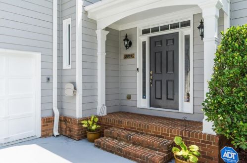 5009 Happy Hollow Rd, Atlanta, GA 30360-1649
