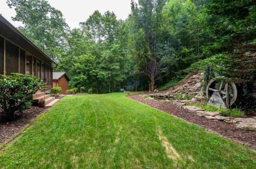 4895 Old Burnt Mtn Rd, Big Canoe GA  30143-2204 exterior