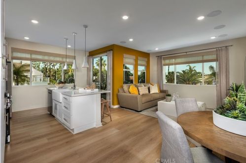 2957 Lincoln Ave, Anaheim, CA 92801-6257