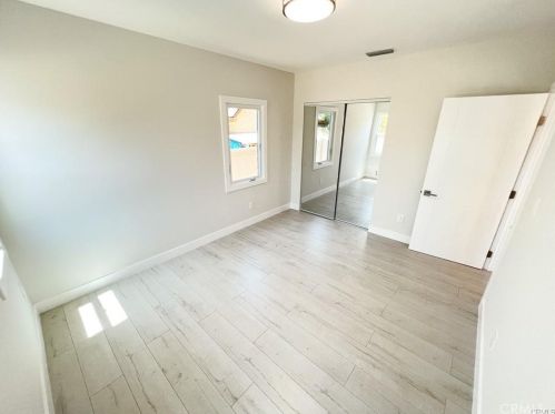 1336 Allen Ave, Glendale CA  91201-1106 exterior