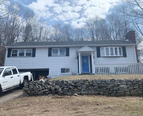 259 County Rd, Torrington, CT 06790-4206
