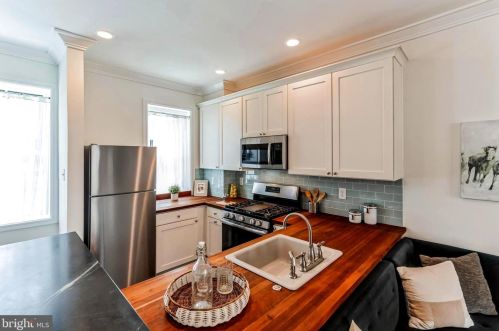 502 22nd St, Philadelphia PA 19146-1247 exterior