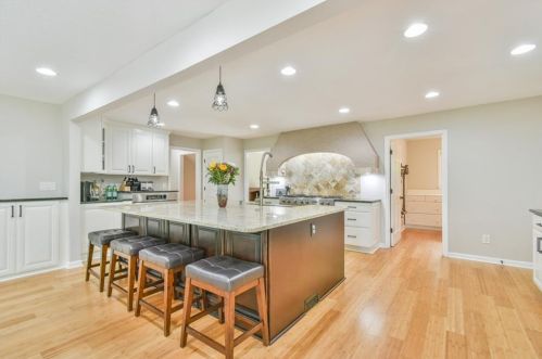 353 Greenfield Ct, Marietta, GA 30068-3210