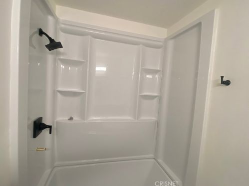 121 Sinclair Ave, Glendale CA  91206-4005 exterior