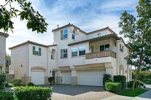 995 Pearleaf Ct, San Marcos, CA 92078-5300