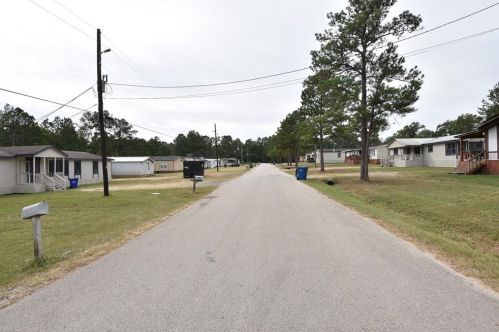 12802 Roy Harris Loop, Conroe TX  77306-6608 exterior