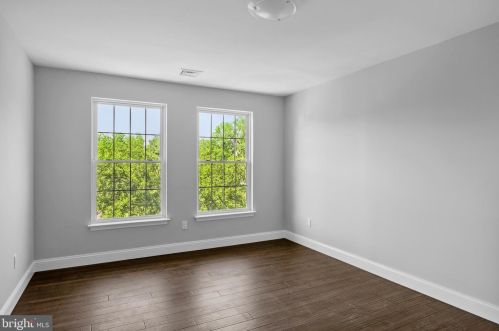 265 Mt Laurel Rd, Mount Laurel NJ  08054-9557 exterior