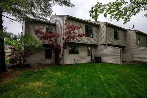 5424 Gantzfield Ct, Cincinnati OH  45241-6078 exterior