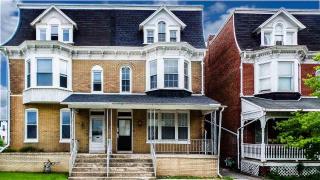 702 Roosevelt Ave, York PA  17404-2827 exterior