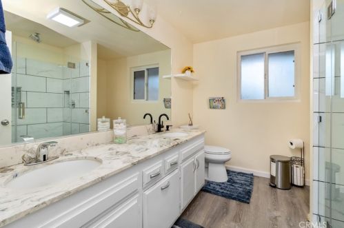 2550 Rowland Ave, Anaheim CA  92804-2271 exterior