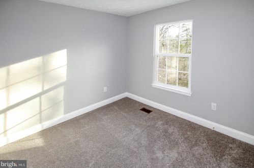 2808 Schubert Dr, Silver Spring MD 20904-6881 exterior