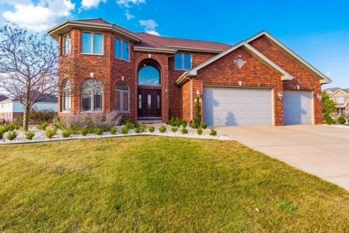 9256 Star Ct, Frankfort, IL 60423-9122