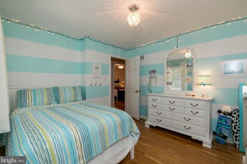 185 Berrywood Dr, Severna Park MD 21146-2030 exterior