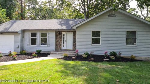 366 Arlington Ave, Berkeley Township, NJ 08721-2357