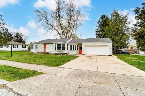1601 Victory Dr, Springfield, OH 45505-4444