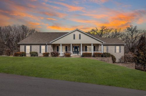 1225 Gate Rd, Festus, MO 63028-4062