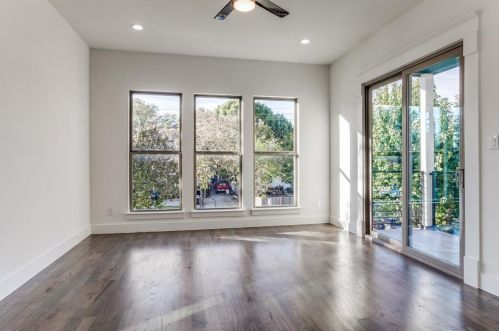 623 9 St, Dallas TX  75208-4901 exterior