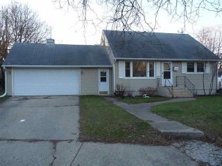 2243 Arizona Ave, Rockford, IL 61108-7502
