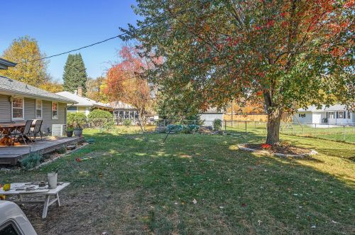 2814 Dellwood Ave, Saint Paul MN  55113-1827 exterior