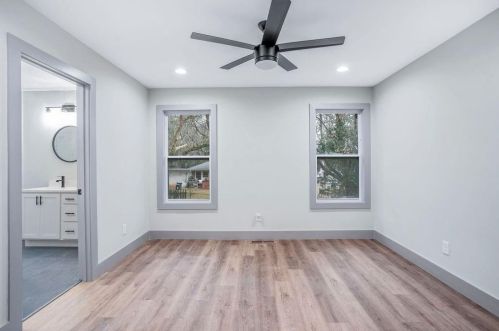 2856 Horse Shoe Dr, Atlanta GA  30316-4240 exterior