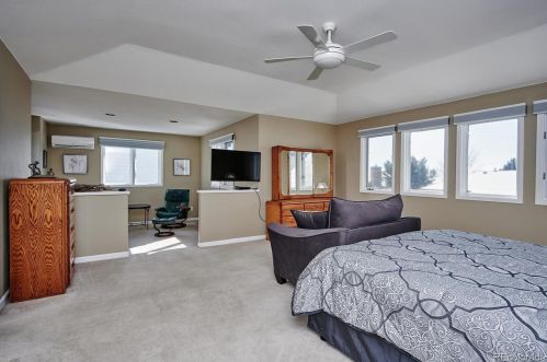 16438 Crestline Pl, Aurora CO 80015-4049 exterior