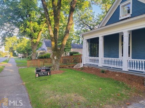 1004 Green St, Conyers GA  30012-5406 exterior