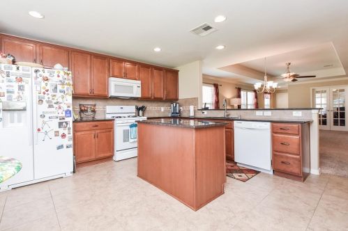 2907 Cone Flower Dr, Richmond TX 77469-5551 exterior