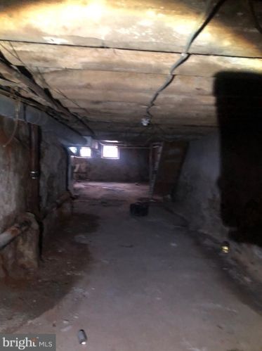 1814 22nd St, Philadelphia PA 19140-4703 exterior