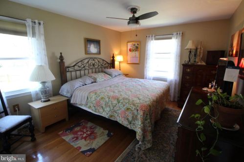 17 Friendship Ct, Charles Town WV 25414-5058 exterior