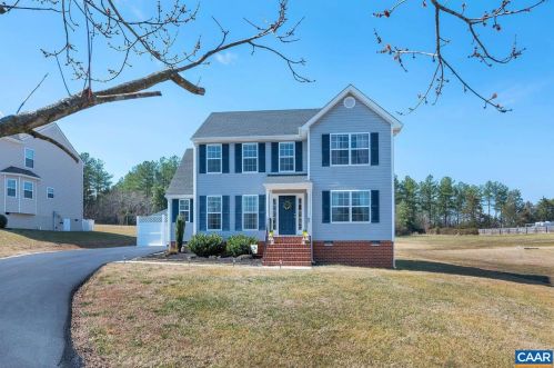 132 Glen Cir, Troy, VA 22974-3031