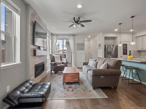 9437 58th Pl, Denver CO  80238 exterior