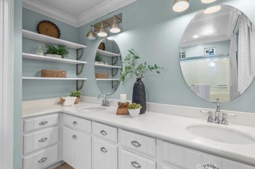 46 Danbury Ln, Irvine CA  92618-3972 exterior