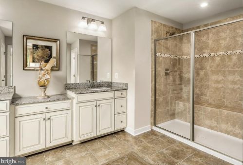 212 Tyler Dr, Hanover PA exterior