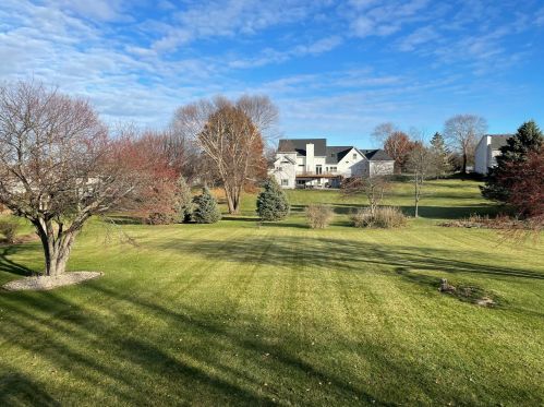 8864 Ridge Dr, Belvidere, IL 61008-7919