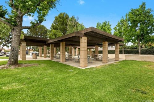 2 Wadsworth, Irvine CA  92620-3722 exterior