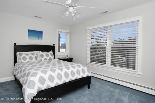 146 Conover Ln, Tinton Falls NJ 07701-6213 exterior