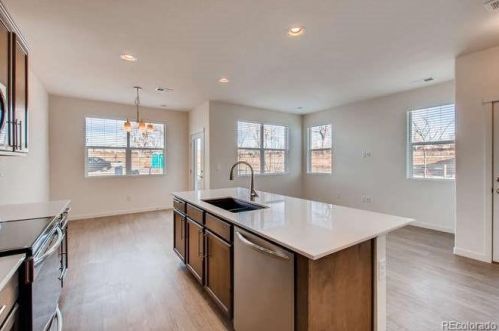 4327 98 Pl, Denver CO 80229-3289 exterior