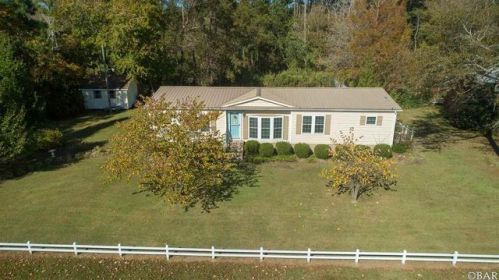 276 Cb Daniels Sr Rd, Wanchese, NC 27981-9625