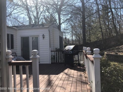 103 Sandspring Dr, Tinton Falls NJ 07724-2151 exterior