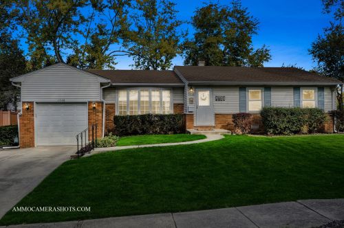 1348 Gloria Dr, Palatine, IL 60074-5756