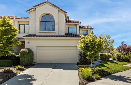 17 Iris Ln, San Carlos, CA 94070-1547