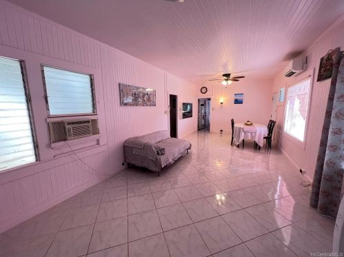 3504 Alohea Ave, Honolulu, HI 96816-2221