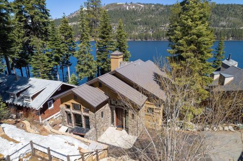 14246 Shr Dr, Truckee CA  96161-3430 exterior