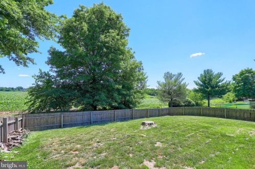 3077 Todd Ln, Lancaster PA  17601-1350 exterior