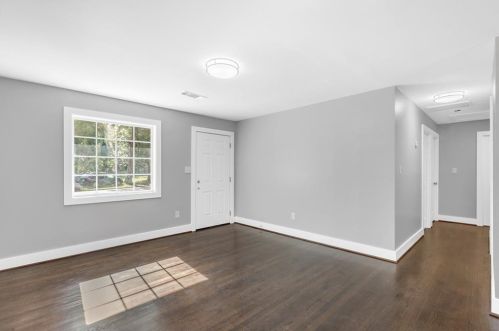 2272 Baywood Dr, Atlanta GA  30315-6534 exterior