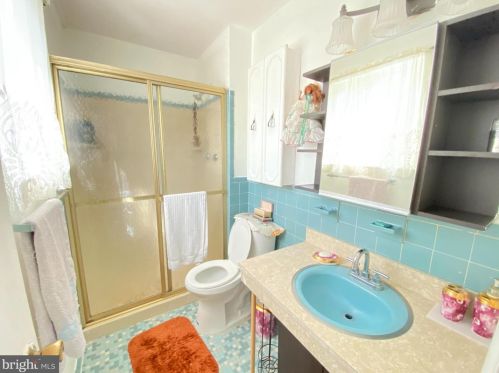 9504 Lawnsberry Ter, Silver Spring MD 20901-4714 exterior